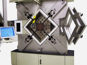 Triaxial dynamometer - open oven