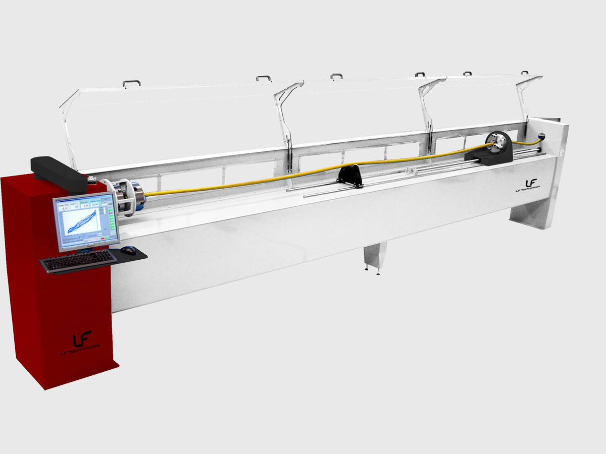 Combined traction and torsion fatigue test bench