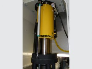 Hydraulic cylinder